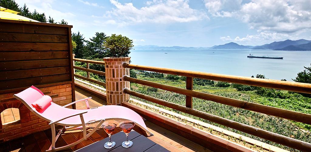 Gung Pension Namhae Esterno foto
